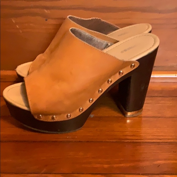 Express high heeled clogs - Picture 2 of 4